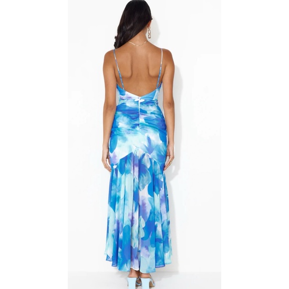 Hello Molly Gorgeous Event Dress - Picture 5 of 9